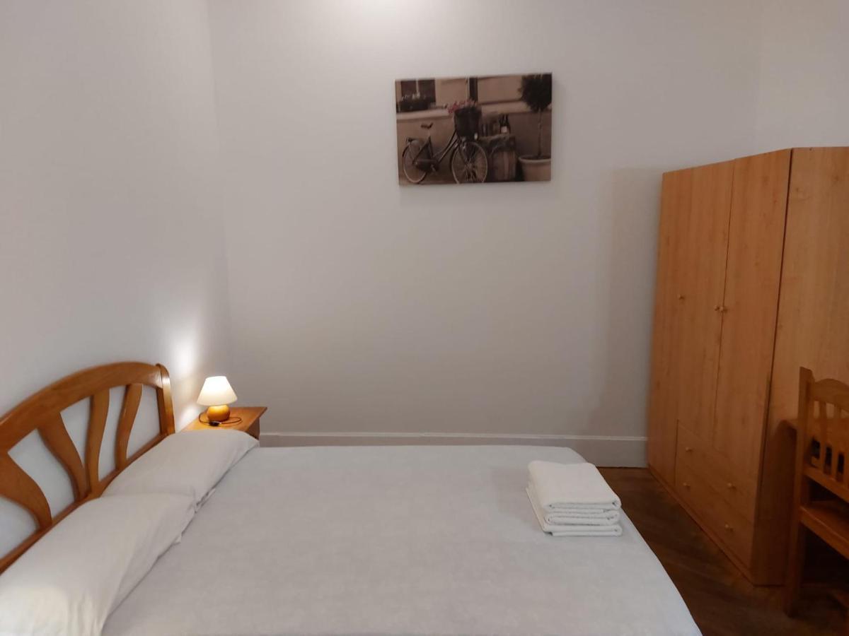 Hostal Miralva Мадрид Екстериор снимка